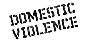 Crímenes domésticos - una mujer dijo que había atropellado a su novio