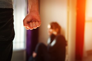 Los casos de violencia doméstica son objeto de una política de no abandono
