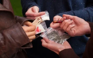 Drug Charge Lawyers Handle Possession & Distribution